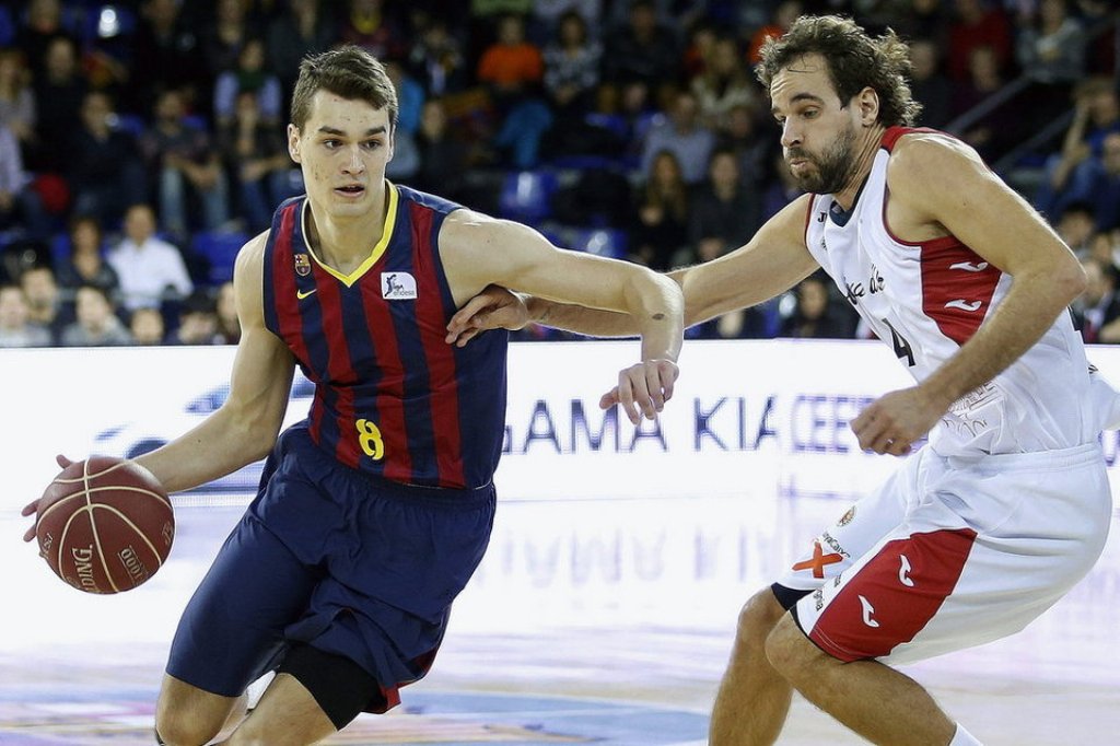 Mario Hezonja se va de Grimau