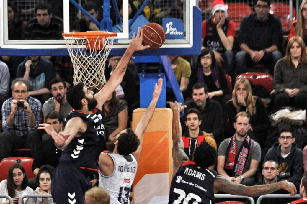 Baskonia laboral kutxa- real madrid Partido baloncesto liga endesa Vitoria 3-1-2016 igor aizpuru