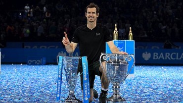 Andy Murray celebrates winning the championship during day eight of the Barclays ATP World Tour Finals at The O2, London. (Photo by Adam Davy/PA Images via Getty Images)