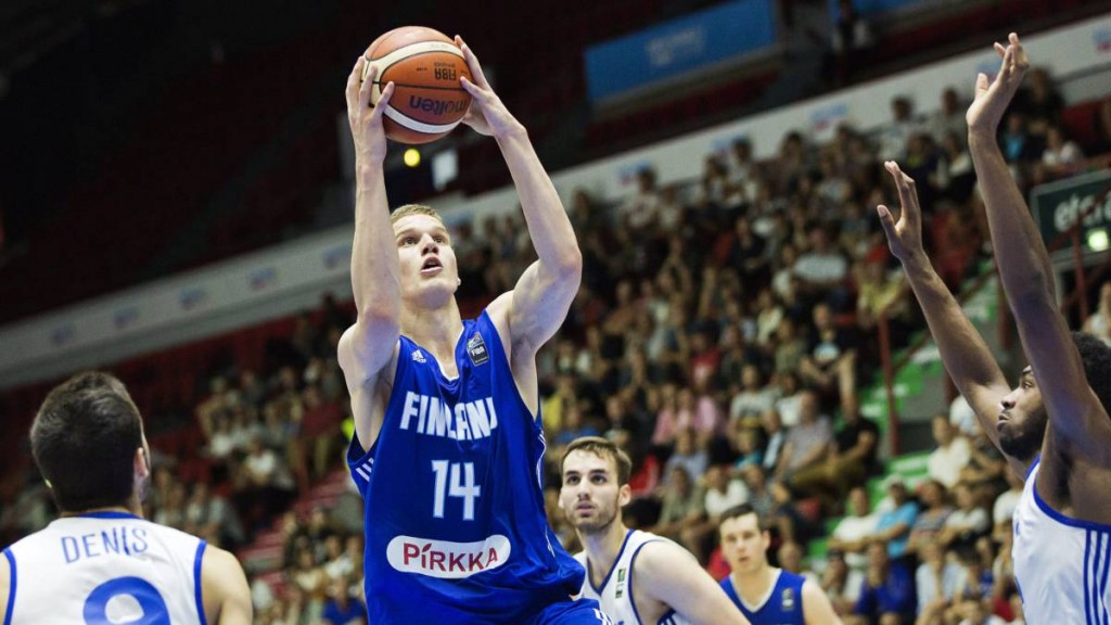 Markkanen se levanta para tirar