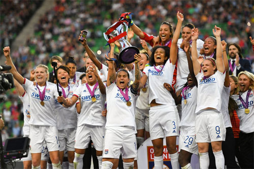Olympique Lyon campeón Champions femenina